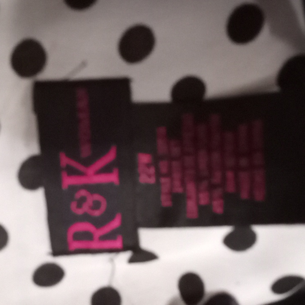 VEST - Picture 4 of 5